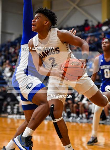 Thumbnail 3 in Jefferson vs. Daingerfield (UIL 3A Region 2 Bi-District Playoff) photogallery.
