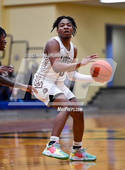 Thumbnail 1 in Jefferson vs. Daingerfield (UIL 3A Region 2 Bi-District Playoff) photogallery.