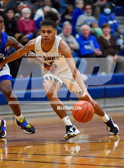 Thumbnail 3 in Jefferson vs. Daingerfield (UIL 3A Region 2 Bi-District Playoff) photogallery.