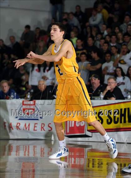 Thumbnail 1 in Gridley vs. Central Valley (CIF NS D4 Final) photogallery.