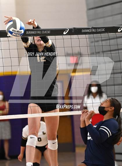 Thumbnail 1 in Sierra Canyon vs. Lone Peak (Durango Fall Classic) photogallery.