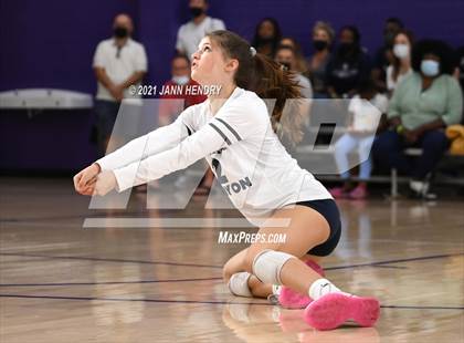Thumbnail 2 in Sierra Canyon vs. Lone Peak (Durango Fall Classic) photogallery.
