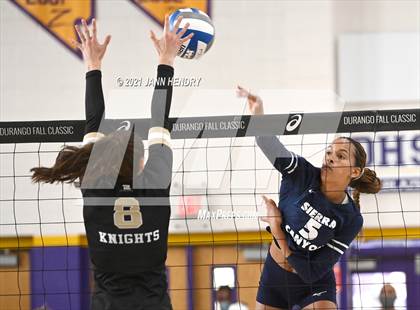 Thumbnail 1 in Sierra Canyon vs. Lone Peak (Durango Fall Classic) photogallery.