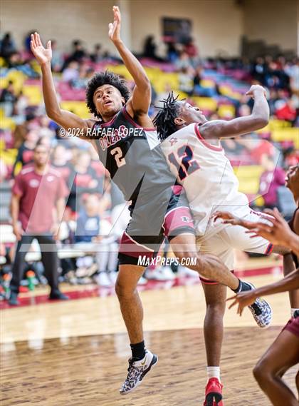 Thumbnail 3 in Atascocita vs. Pearland (McDonald's Texas Invitational) photogallery.