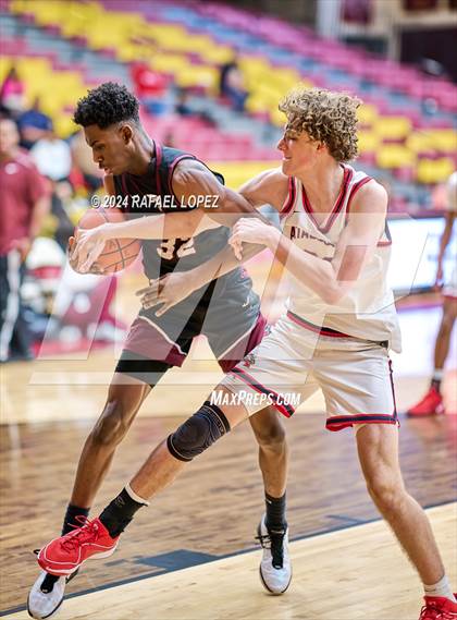 Thumbnail 3 in Atascocita vs. Pearland (McDonald's Texas Invitational) photogallery.