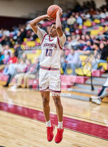 Thumbnail 2 in Atascocita vs. Pearland (McDonald's Texas Invitational) photogallery.
