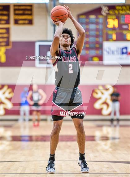 Thumbnail 3 in Atascocita vs. Pearland (McDonald's Texas Invitational) photogallery.