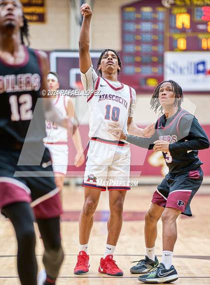 Thumbnail 1 in Atascocita vs. Pearland (McDonald's Texas Invitational) photogallery.