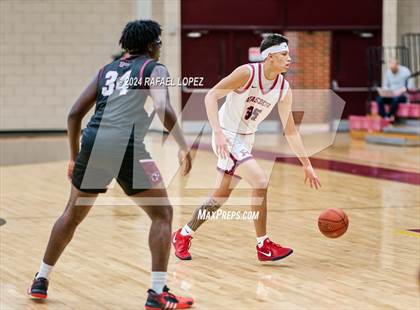 Thumbnail 1 in Atascocita vs. Pearland (McDonald's Texas Invitational) photogallery.