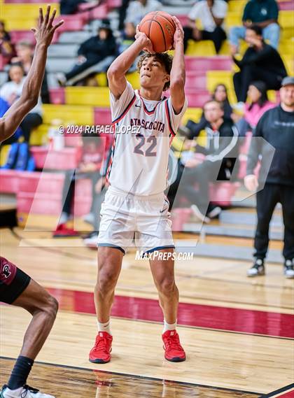 Thumbnail 2 in Atascocita vs. Pearland (McDonald's Texas Invitational) photogallery.