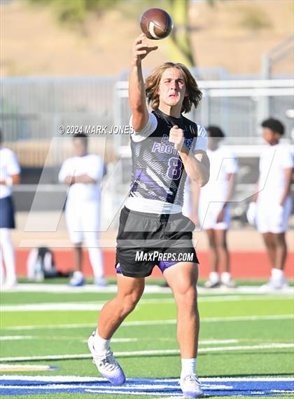 Thumbnail 3 in Greenway vs. Cesar Chavez (O'Connor 7 on 7 -  Saturday Night Lights) photogallery.