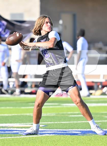 Thumbnail 2 in Greenway vs. Cesar Chavez (O'Connor 7 on 7 -  Saturday Night Lights) photogallery.