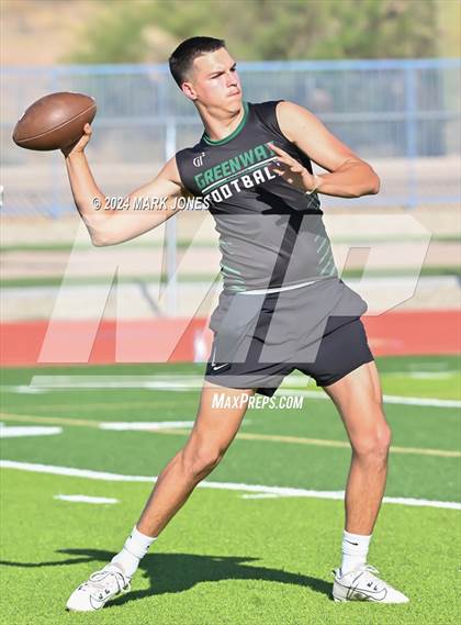 Thumbnail 1 in Greenway vs. Cesar Chavez (O'Connor 7 on 7 -  Saturday Night Lights) photogallery.