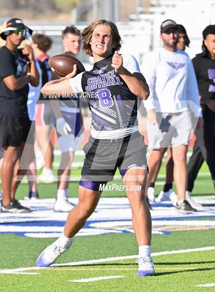 Thumbnail 2 in Greenway vs. Cesar Chavez (O'Connor 7 on 7 -  Saturday Night Lights) photogallery.