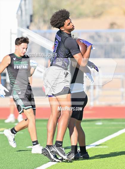 Thumbnail 1 in Greenway vs. Cesar Chavez (O'Connor 7 on 7 -  Saturday Night Lights) photogallery.