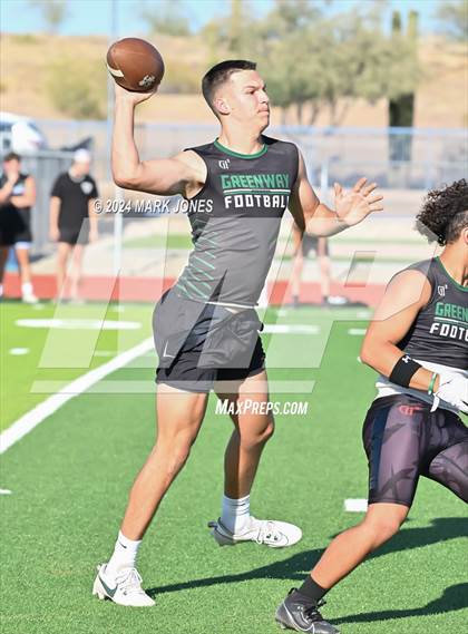 Thumbnail 2 in Greenway vs. Cesar Chavez (O'Connor 7 on 7 -  Saturday Night Lights) photogallery.