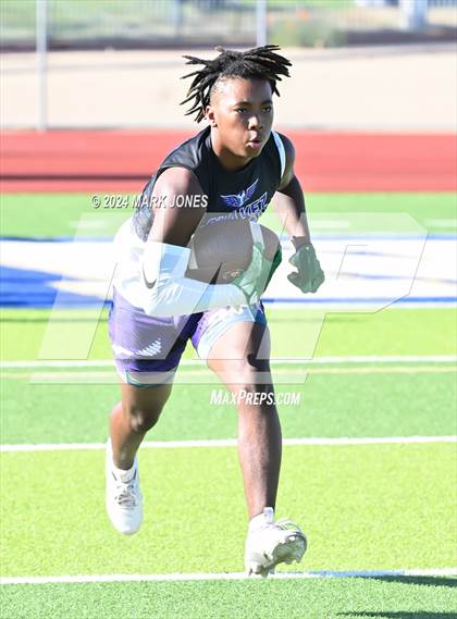 Thumbnail 1 in Greenway vs. Cesar Chavez (O'Connor 7 on 7 -  Saturday Night Lights) photogallery.