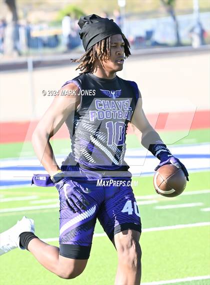 Thumbnail 2 in Greenway vs. Cesar Chavez (O'Connor 7 on 7 -  Saturday Night Lights) photogallery.