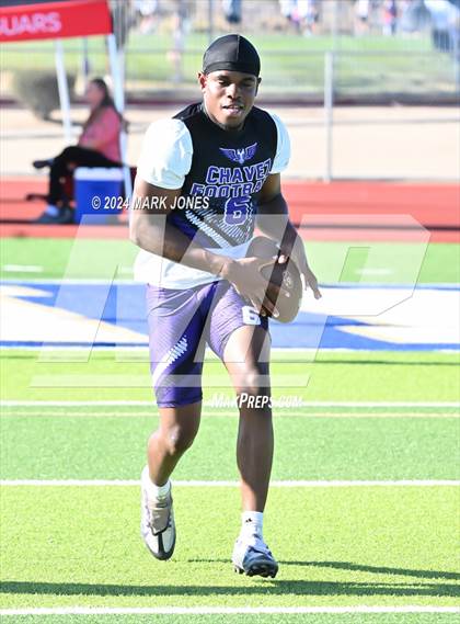 Thumbnail 1 in Greenway vs. Cesar Chavez (O'Connor 7 on 7 -  Saturday Night Lights) photogallery.