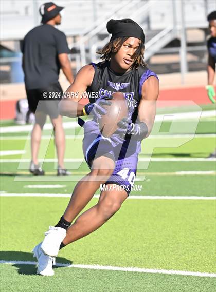Thumbnail 1 in Greenway vs. Cesar Chavez (O'Connor 7 on 7 -  Saturday Night Lights) photogallery.