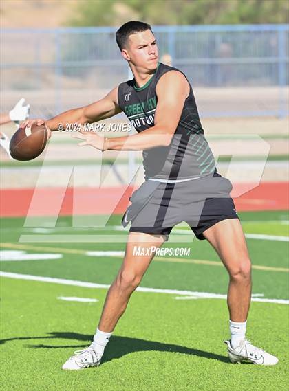 Thumbnail 3 in Greenway vs. Cesar Chavez (O'Connor 7 on 7 -  Saturday Night Lights) photogallery.