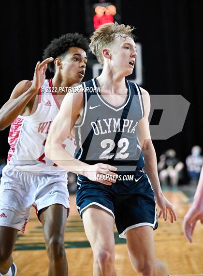 Thumbnail 2 in Mount Si vs. Olympia (WIAA 4A Round 3 State Playoff) photogallery.