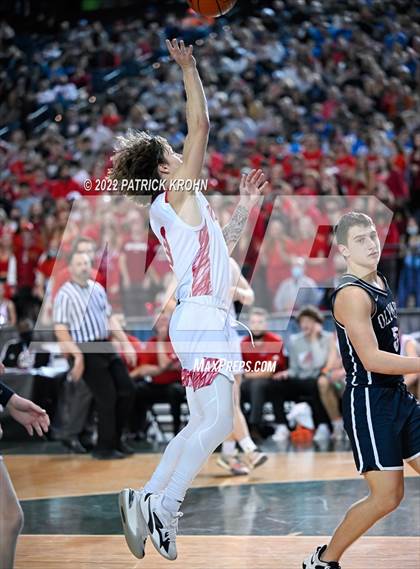 Thumbnail 1 in Mount Si vs. Olympia (WIAA 4A Round 3 State Playoff) photogallery.