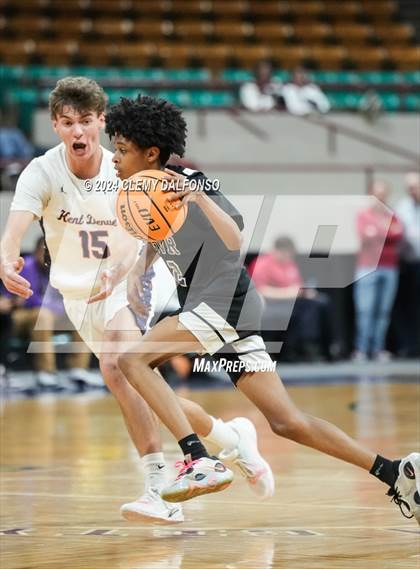Thumbnail 2 in DSST: Green Valley Ranch vs Kent Denver (CHSAA 4A Great 8) photogallery.