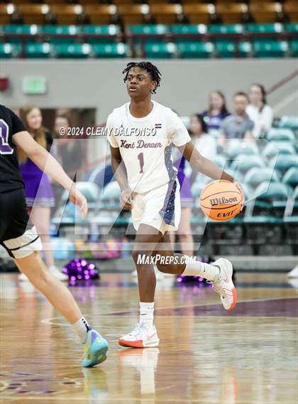 Thumbnail 1 in DSST: Green Valley Ranch vs Kent Denver (CHSAA 4A Great 8) photogallery.