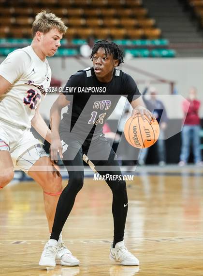 Thumbnail 3 in DSST: Green Valley Ranch vs Kent Denver (CHSAA 4A Great 8) photogallery.