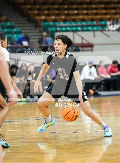 Thumbnail 2 in DSST: Green Valley Ranch vs Kent Denver (CHSAA 4A Great 8) photogallery.