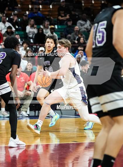 Thumbnail 2 in DSST: Green Valley Ranch vs Kent Denver (CHSAA 4A Great 8) photogallery.