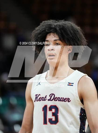 Thumbnail 2 in DSST: Green Valley Ranch vs Kent Denver (CHSAA 4A Great 8) photogallery.