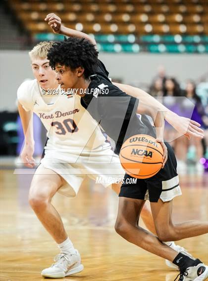 Thumbnail 1 in DSST: Green Valley Ranch vs Kent Denver (CHSAA 4A Great 8) photogallery.
