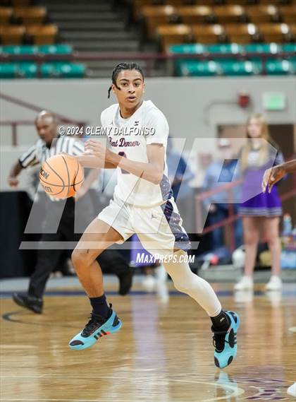 Thumbnail 1 in DSST: Green Valley Ranch vs Kent Denver (CHSAA 4A Great 8) photogallery.