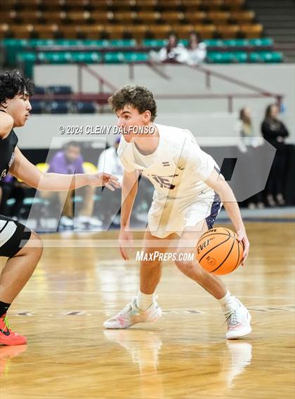 Thumbnail 1 in DSST: Green Valley Ranch vs Kent Denver (CHSAA 4A Great 8) photogallery.