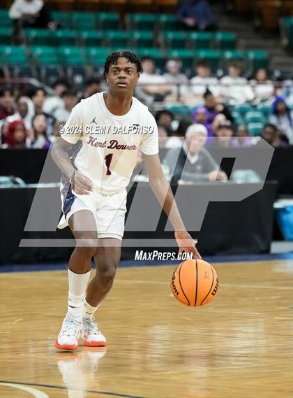 Thumbnail 3 in DSST: Green Valley Ranch vs Kent Denver (CHSAA 4A Great 8) photogallery.