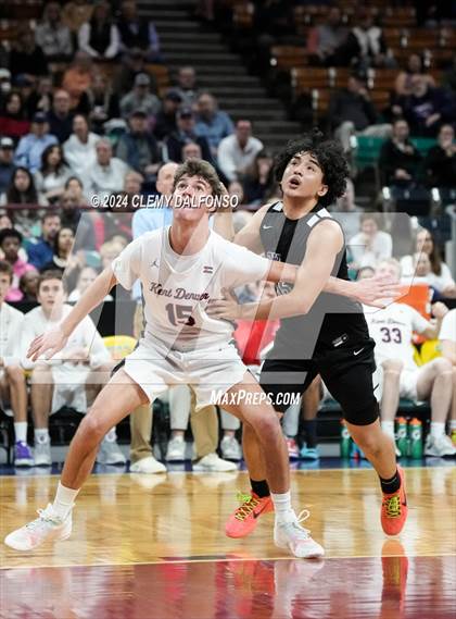 Thumbnail 1 in DSST: Green Valley Ranch vs Kent Denver (CHSAA 4A Great 8) photogallery.