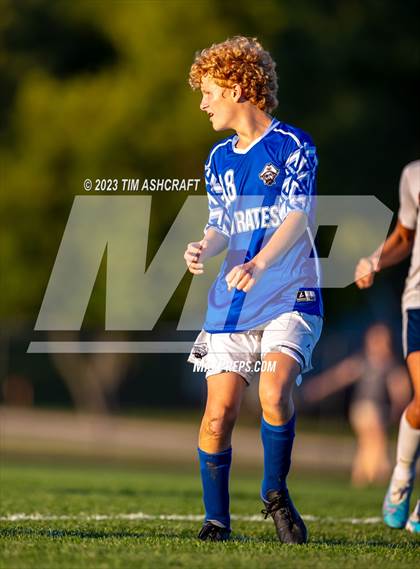 Thumbnail 3 in South Dearborn vs Greensburg (IHSAA 2A Sectional Round 1) photogallery.