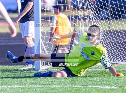 Thumbnail 3 in South Dearborn vs Greensburg (IHSAA 2A Sectional Round 1) photogallery.