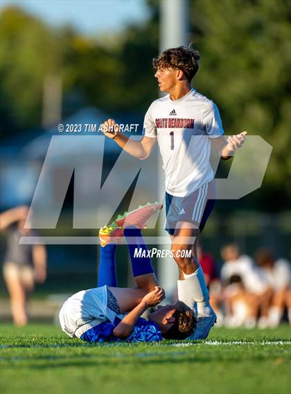 Thumbnail 1 in South Dearborn vs Greensburg (IHSAA 2A Sectional Round 1) photogallery.
