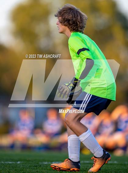 Thumbnail 3 in South Dearborn vs Greensburg (IHSAA 2A Sectional Round 1) photogallery.