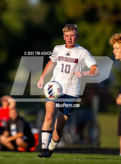 Thumbnail 1 in South Dearborn vs Greensburg (IHSAA 2A Sectional Round 1) photogallery.