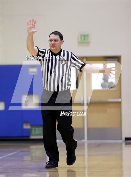 Thumbnail 2 in Christian vs. View Park (CIF SoCal D4 Finals) photogallery.