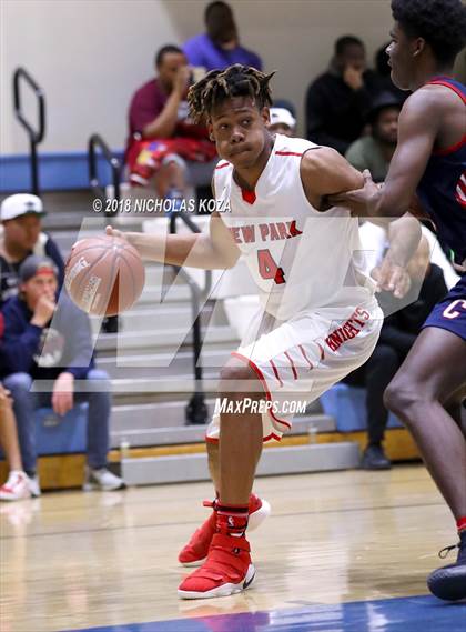 Thumbnail 3 in Christian vs. View Park (CIF SoCal D4 Finals) photogallery.