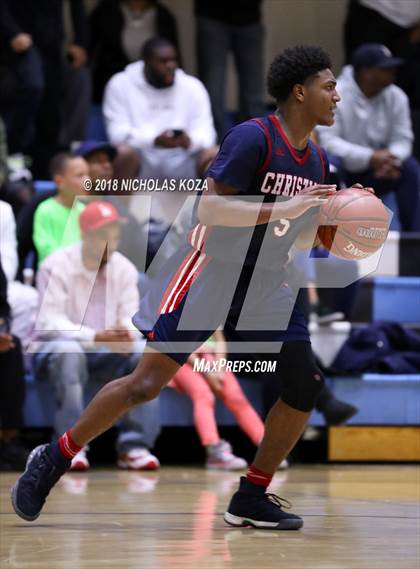 Thumbnail 2 in Christian vs. View Park (CIF SoCal D4 Finals) photogallery.