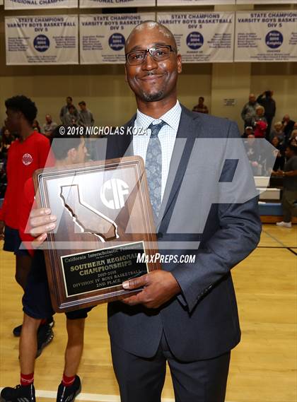 Thumbnail 3 in Christian vs. View Park (CIF SoCal D4 Finals) photogallery.