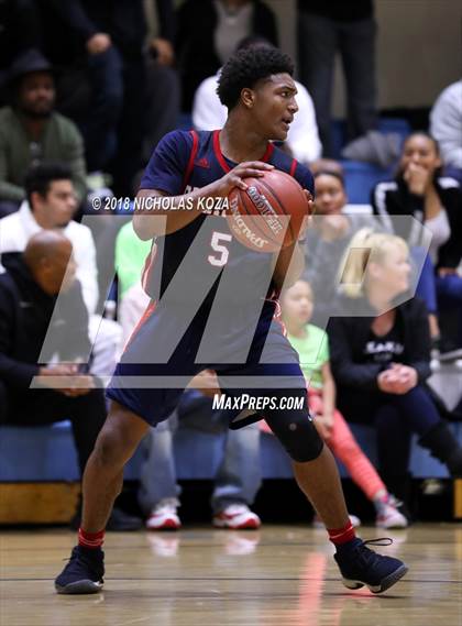 Thumbnail 3 in Christian vs. View Park (CIF SoCal D4 Finals) photogallery.