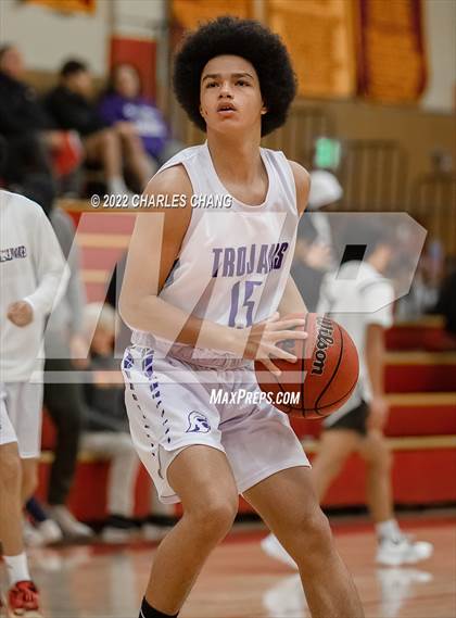 Thumbnail 3 in Saint Francis vs Petaluma (Rose City Basketball Tournament) photogallery.