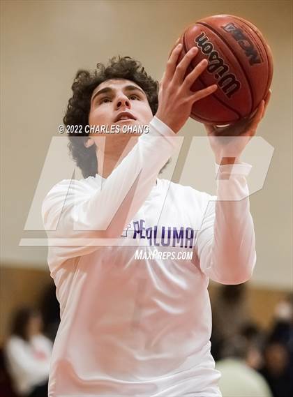 Thumbnail 2 in Saint Francis vs Petaluma (Rose City Basketball Tournament) photogallery.